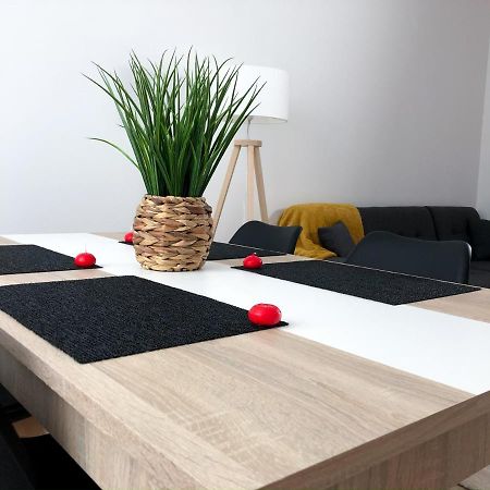 Grand Appartement Fonctionnel Proche Centre-Ville Saumur Dış mekan fotoğraf