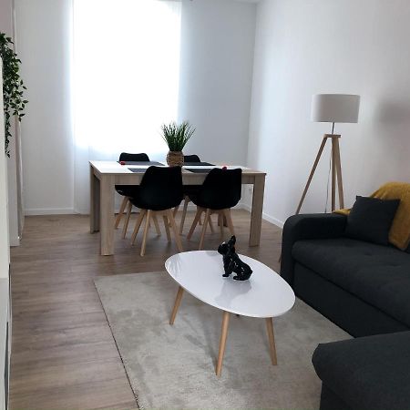 Grand Appartement Fonctionnel Proche Centre-Ville Saumur Dış mekan fotoğraf