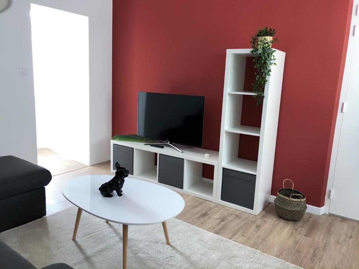 Grand Appartement Fonctionnel Proche Centre-Ville Saumur Dış mekan fotoğraf