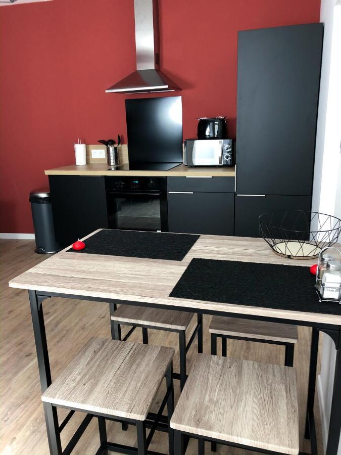 Grand Appartement Fonctionnel Proche Centre-Ville Saumur Dış mekan fotoğraf